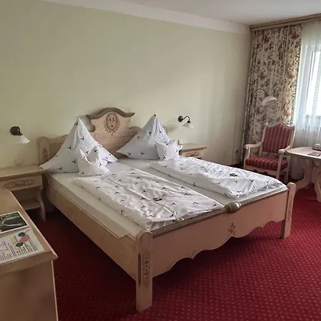 Hotel Garni Hubertushof Bad Fussing